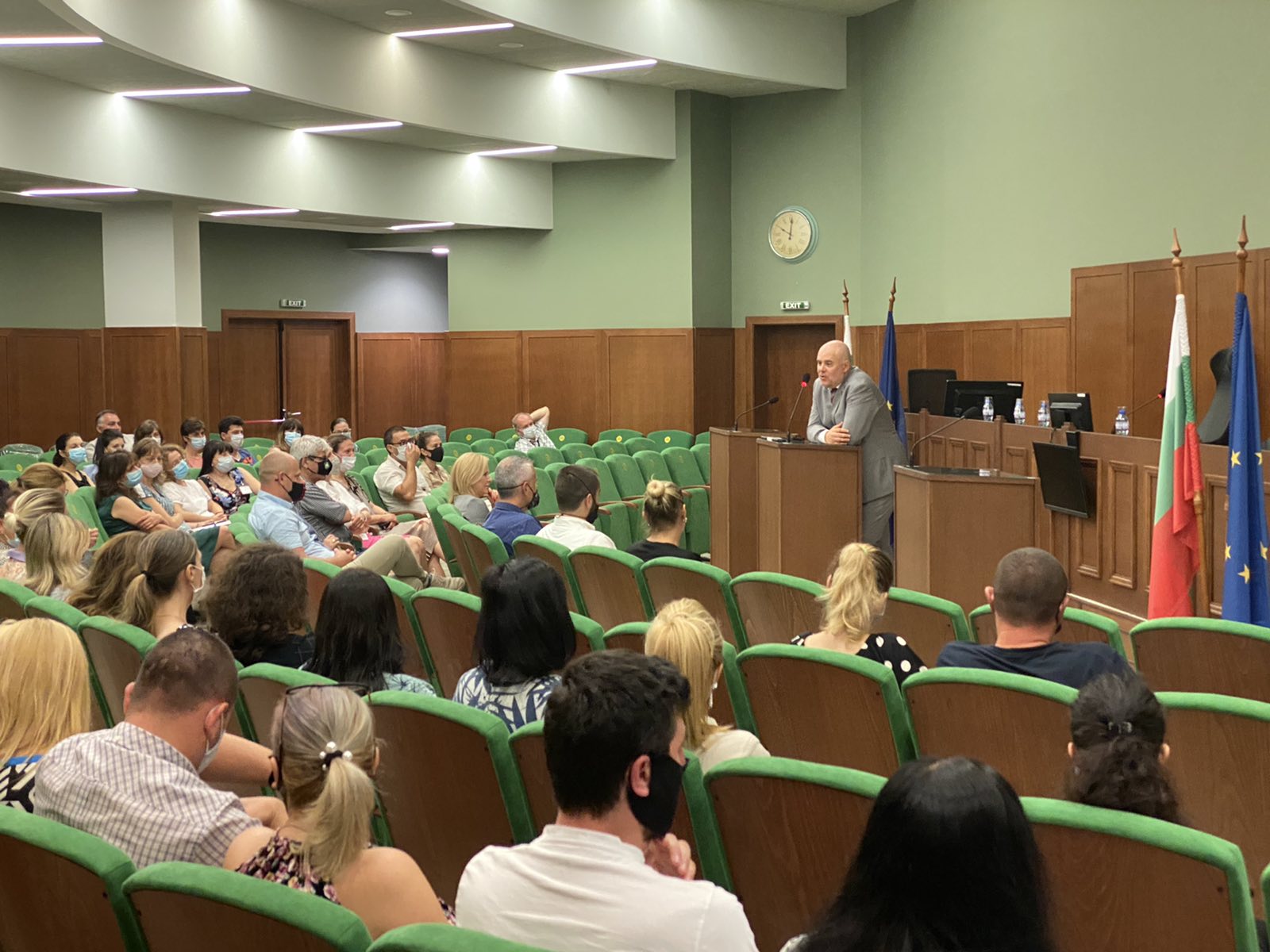 Иван Гешев проведе работна среща с прокурори от Софийска районна прокуратура