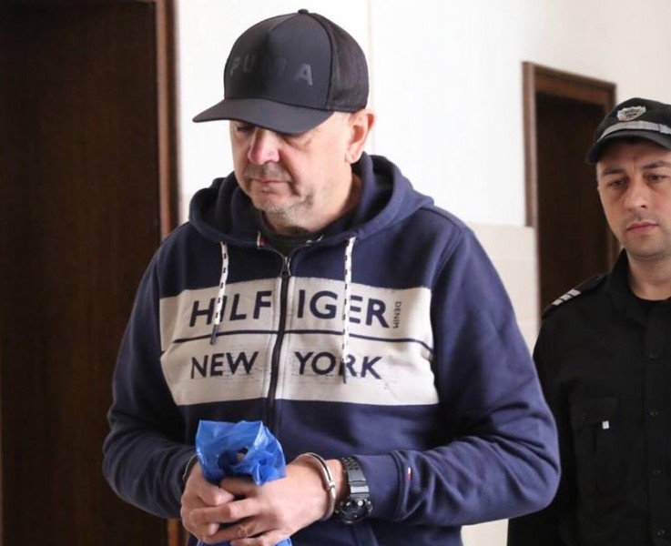 10 г. затвор за атентат срещу Алексей Петров (обзор)