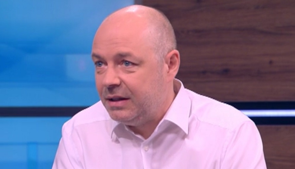 Проф. Николай Габровски: Няма как да избягаме от нова вълна на коронавируса през зимата