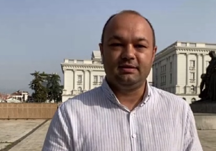 Македонски журналист: Все още сме в дилема дали Слави Трифонов се шегува за астронавта