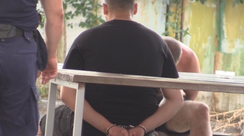 Палестинец ограбил чейндж бюро, после го отвлекли (обновена)