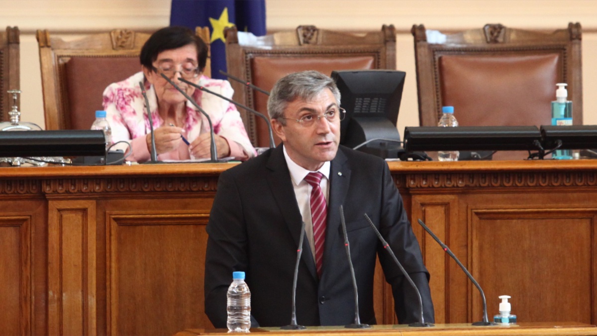 Мустафа Карадайъ: България не може да си позволи ново безвремие