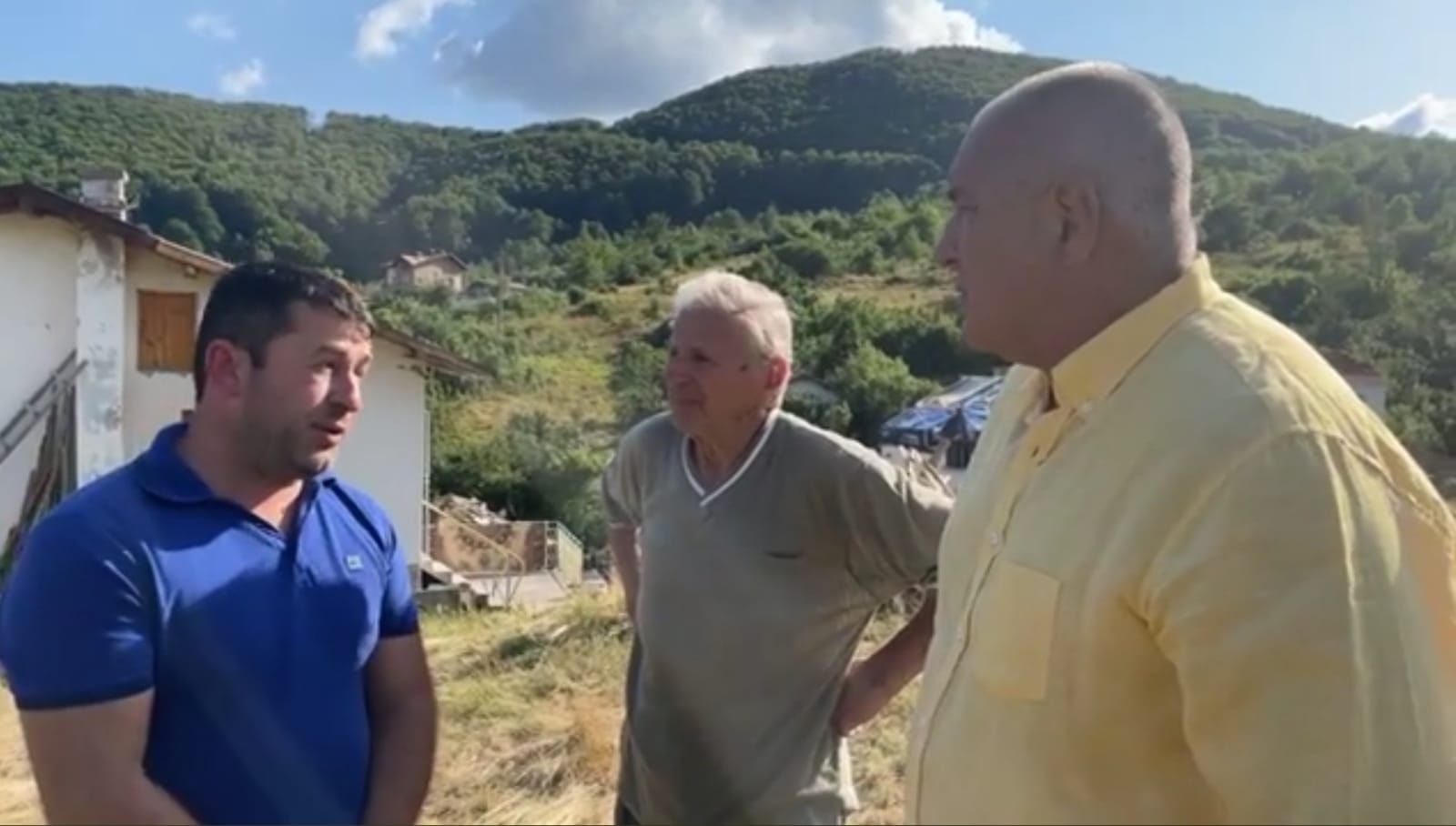 Бойко Борисов: ГЕРБ ще помогне със 100 000 лева на пострадалите хора от торнадото в село Губеш (ВИДЕО)
