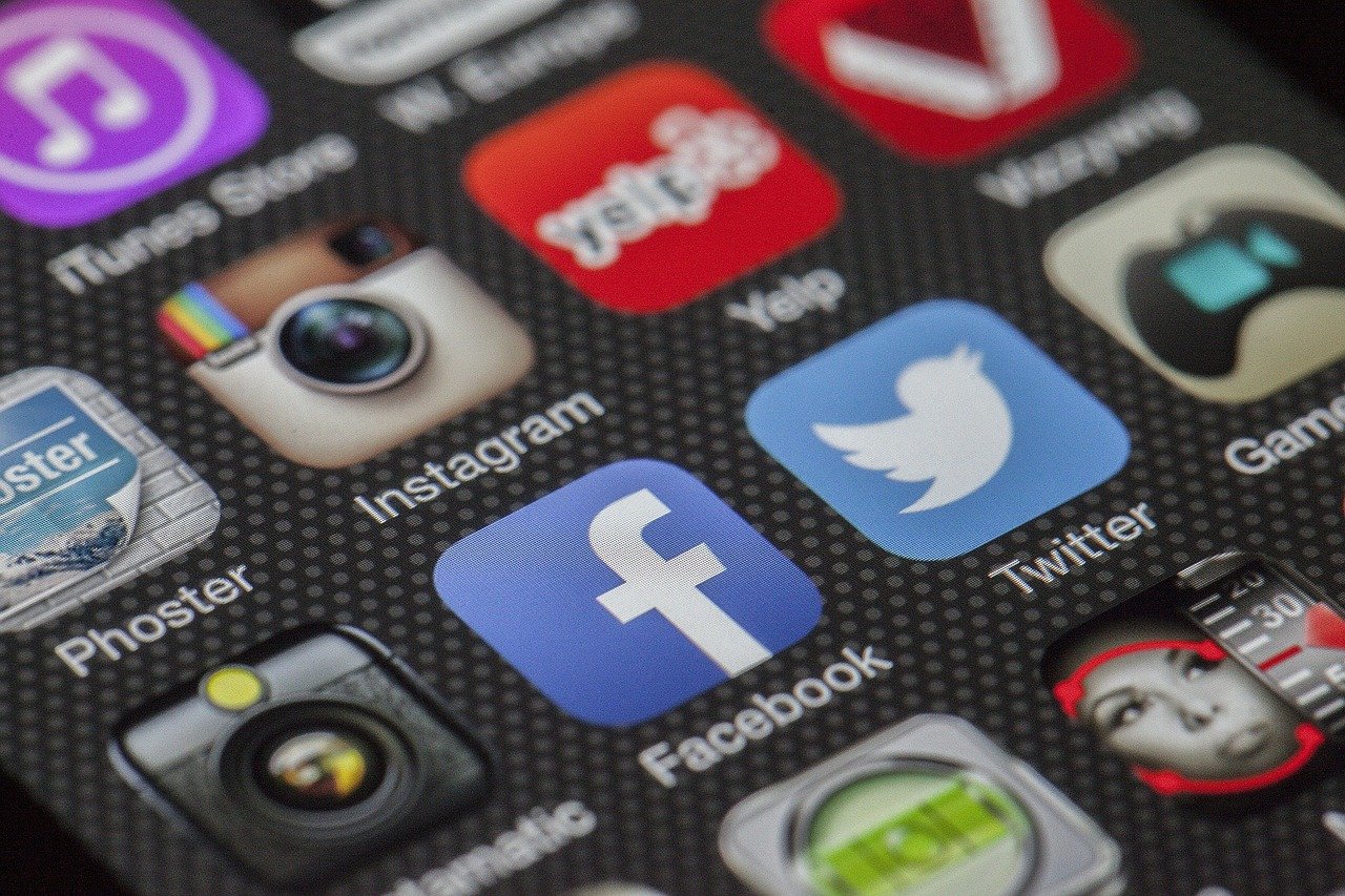 Русия глоби Twitter, Facebook и Telegram заради непремахване на съдържание