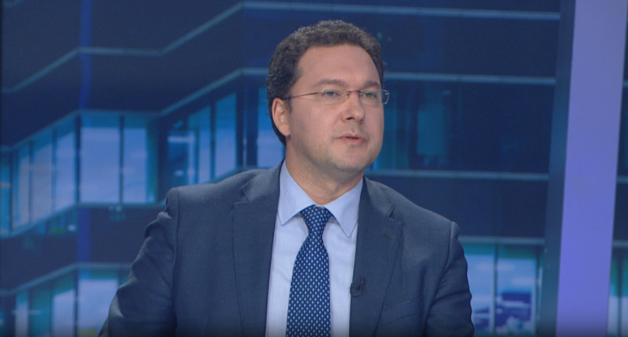 Даниел Митов, ГЕРБ: Правителство се прави в парламента, не при президента