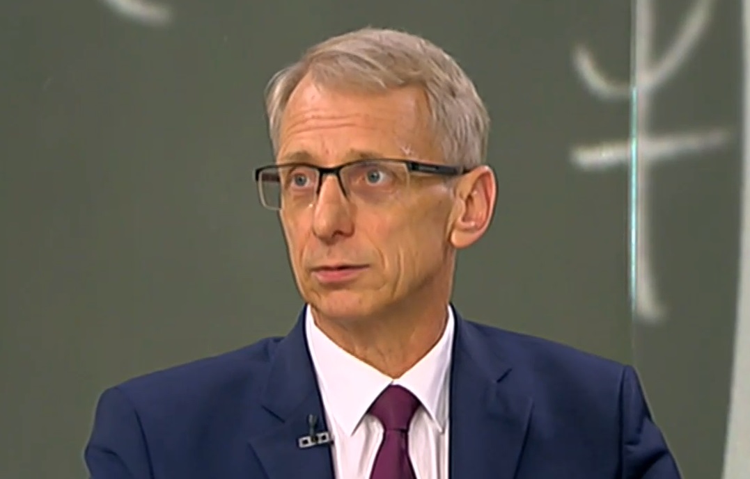 Николай Денков: До септември ще се гони 70% имунизирани преподаватели