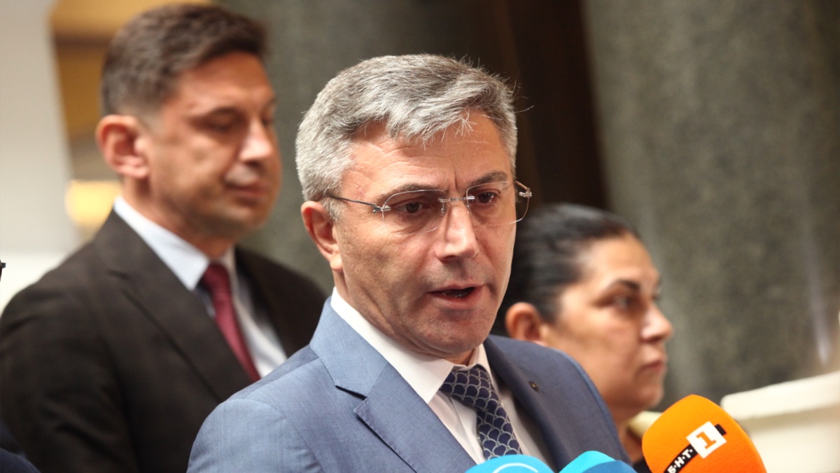 Карадайъ: Неотменимото ни условие за подкрепа на кабинет е възстановяването на нормалността в политиката и демокрацията