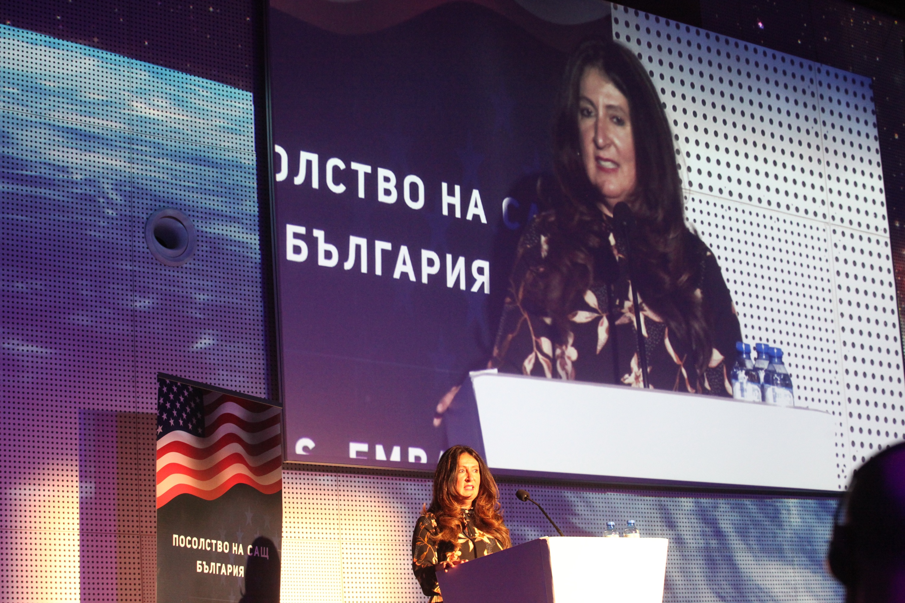 Посланикът на САЩ Н. Пр. Херо Мустафа: Заложете на науката, за да стигнете Космоса