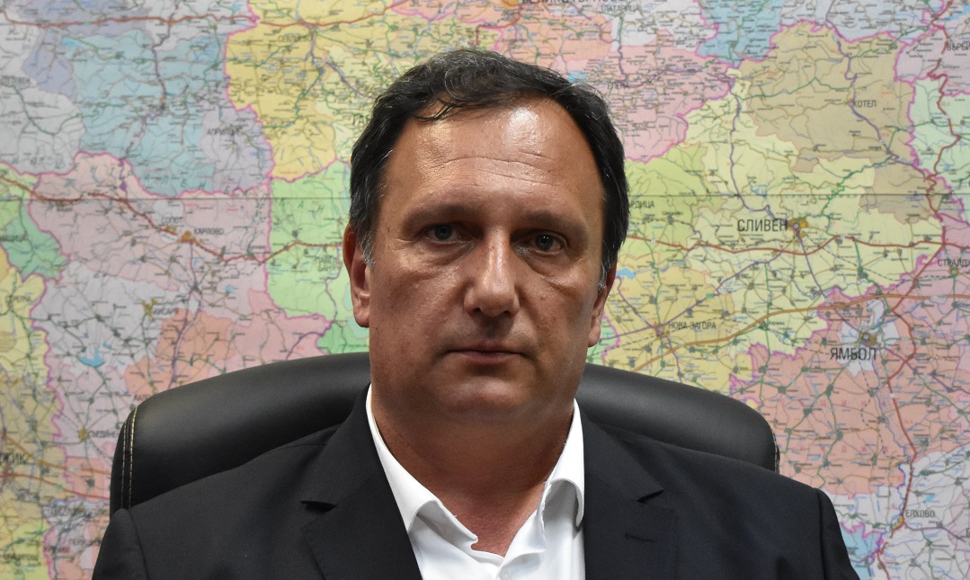 Върнаха пътен шеф след уволнение
