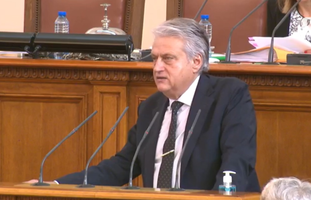 Бойко Рашков: Има завишен миграционен натиск към страната