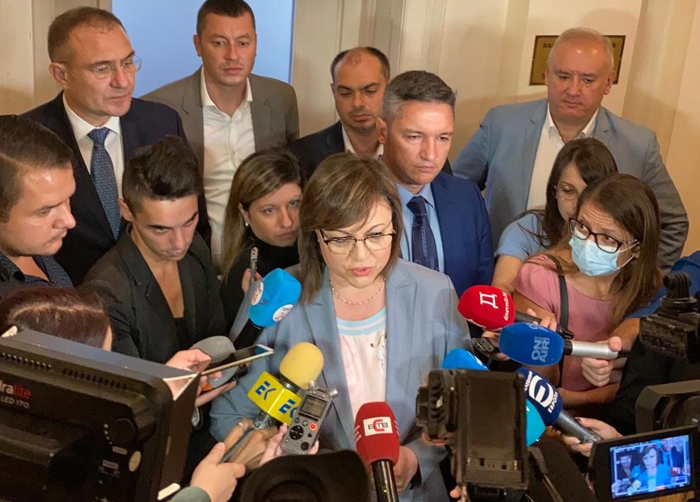 Нинова: Виждаме състава на кабинета на ИТН и се произнасяме