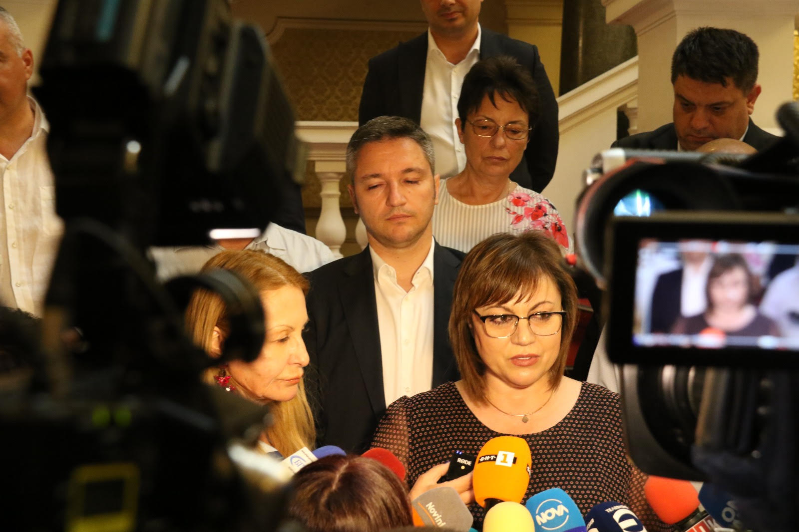 Нинова след срещата с ИТН: Ще кажем решението си утре след Национален съвет (ВИДЕО)