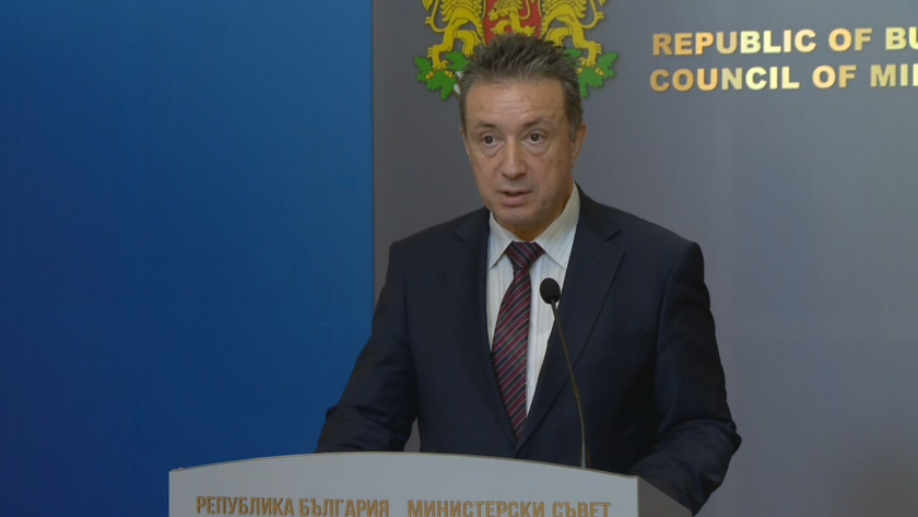 Янаки Стоилов: Питаме КС може ли правосъдният министър да иска освобождаването на главния прокурор