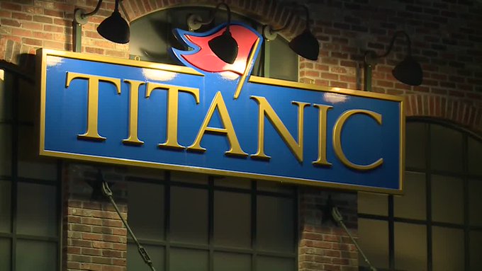 Айсберг в музея на "Титаник" се срути и рани трима (СНИМКИ и ВИДЕО)