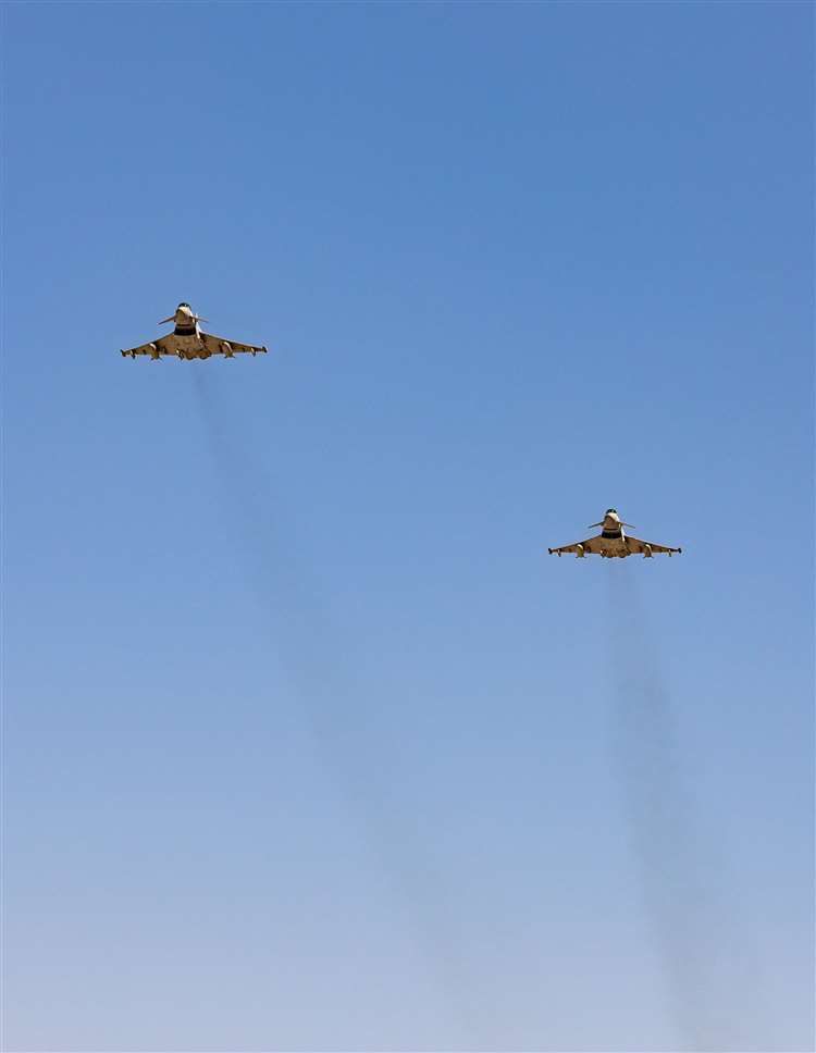 Британски изтребители прогониха руски Су-24 над Черно море