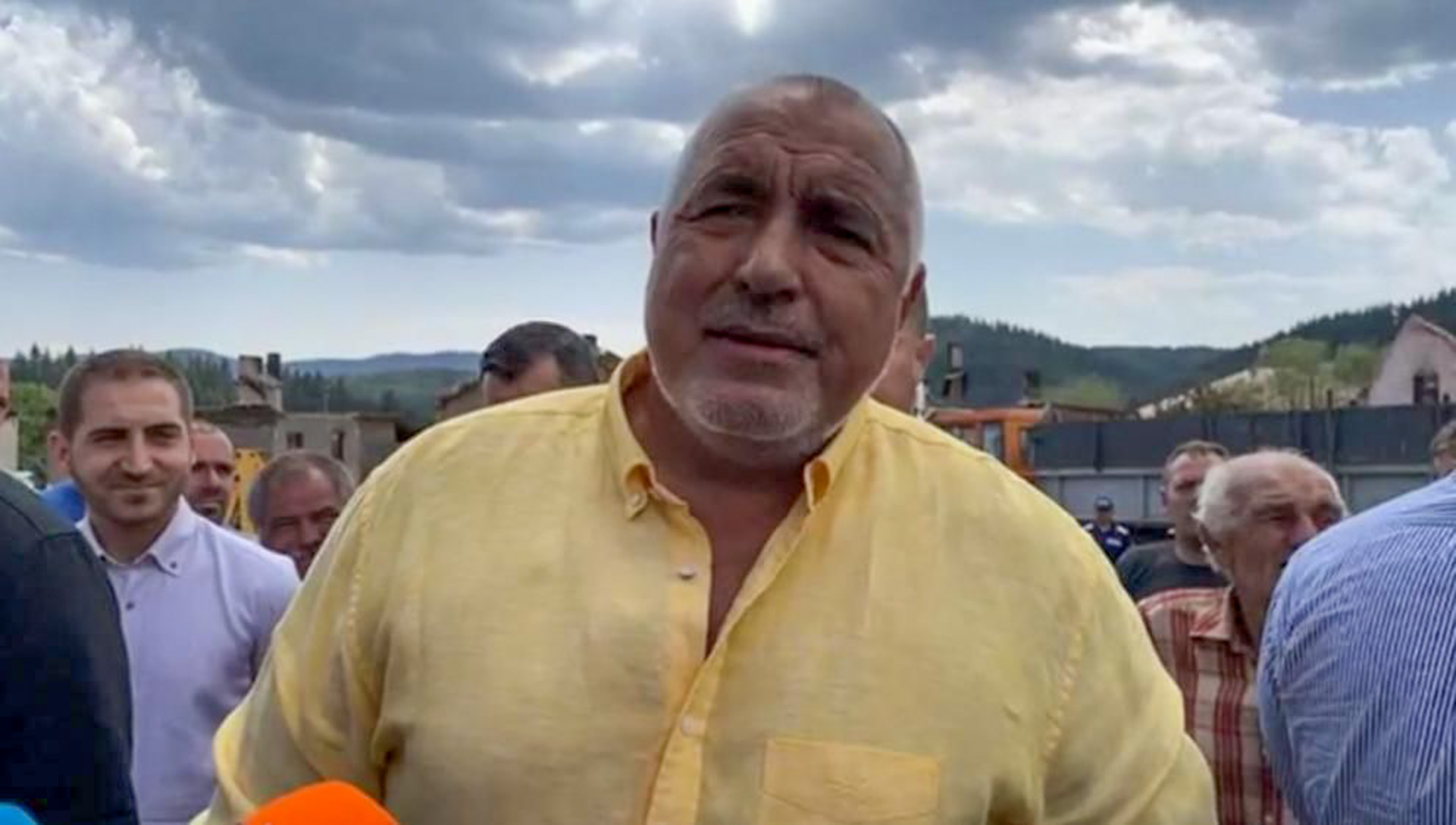 Бойко Борисов, лидер на ГЕРБ, пред хората в с. Кръстава: Очаквам категорична победа на нови избори