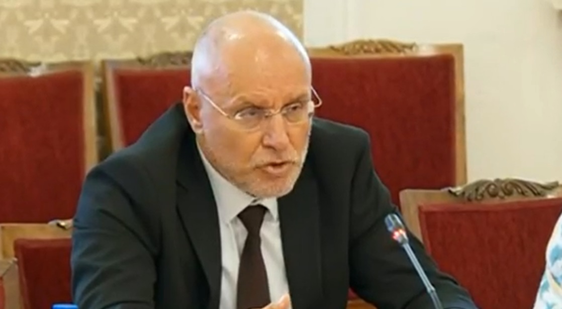 Защо управителят на БНБ Радев и правосъдният министър Стоилов заблудиха парламентарната комисия „Магнитски“?