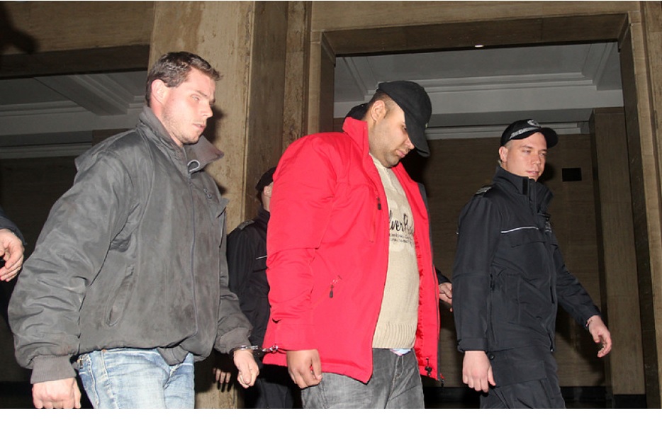 Безделници от „Люлин“ убиха бременната Петя