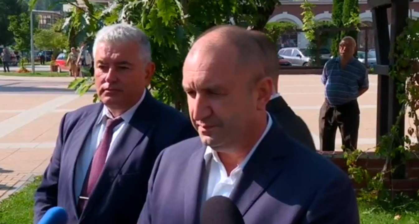 Румен Радев: Крайно време е партиите да осъзнаят своята отговорност (ВИДЕО)