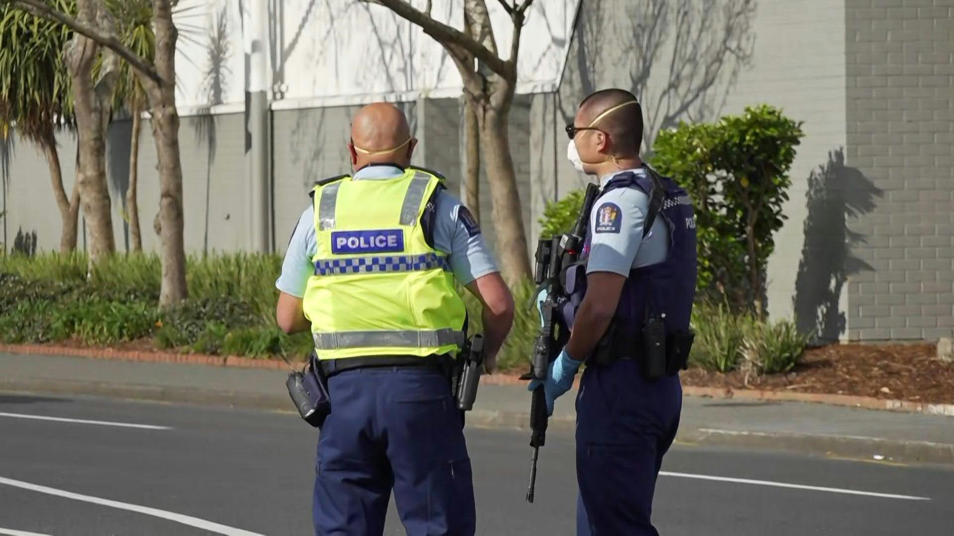 Привърженик на "Ислямска държава" рани шестима души с нож в Нов Зеландия (СНИМКИ)