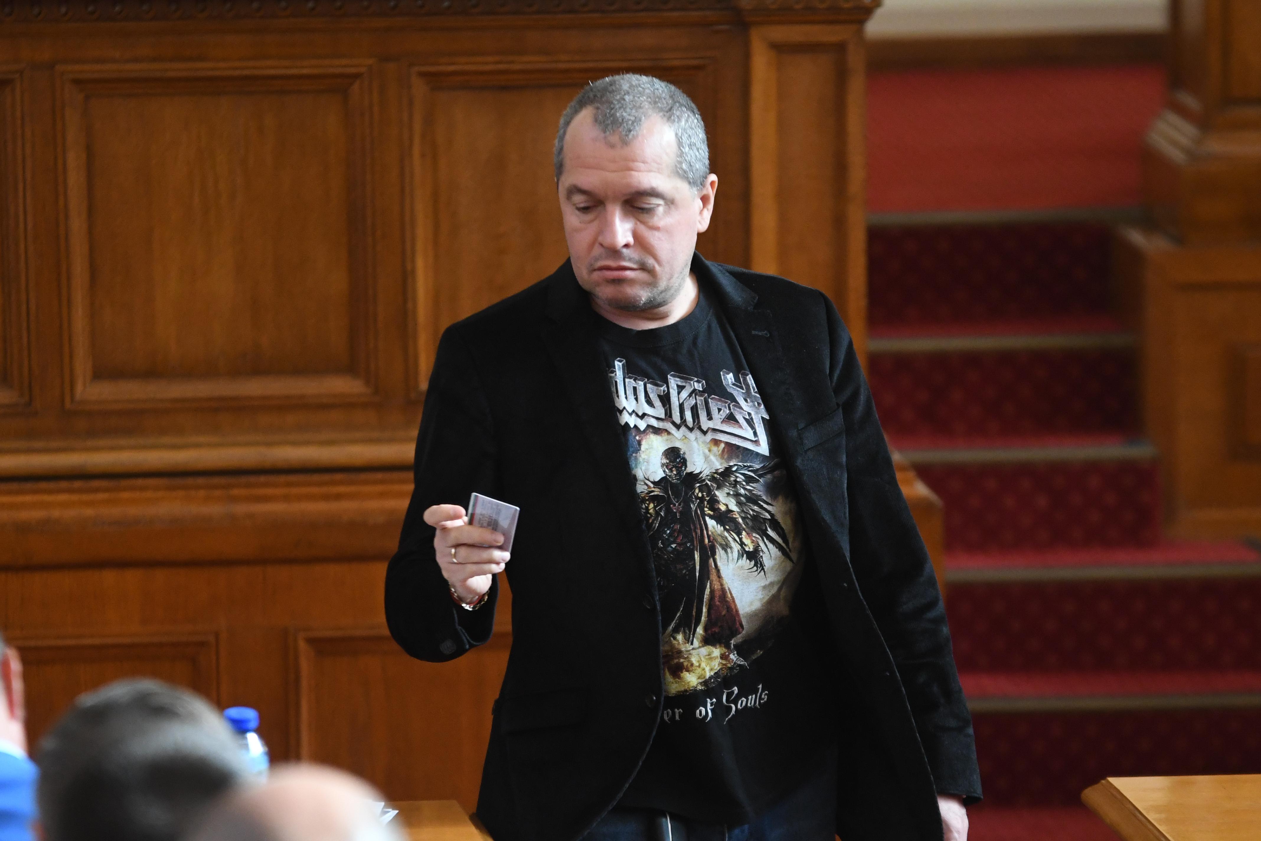 Тошко Йорданов за заплахата към Ива Митева: Абсолютна политическа демонстрация за сплашване