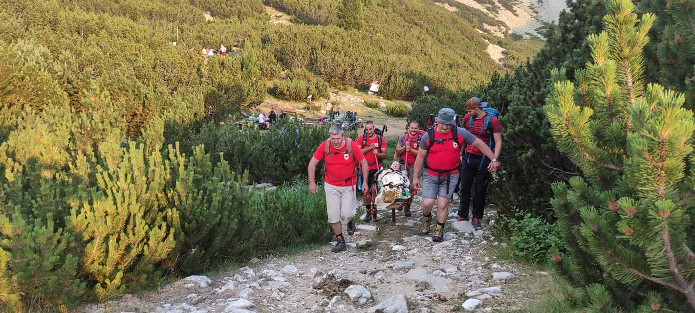 Планински спасители помогнаха на овчар в Пирин, получил инфаркт