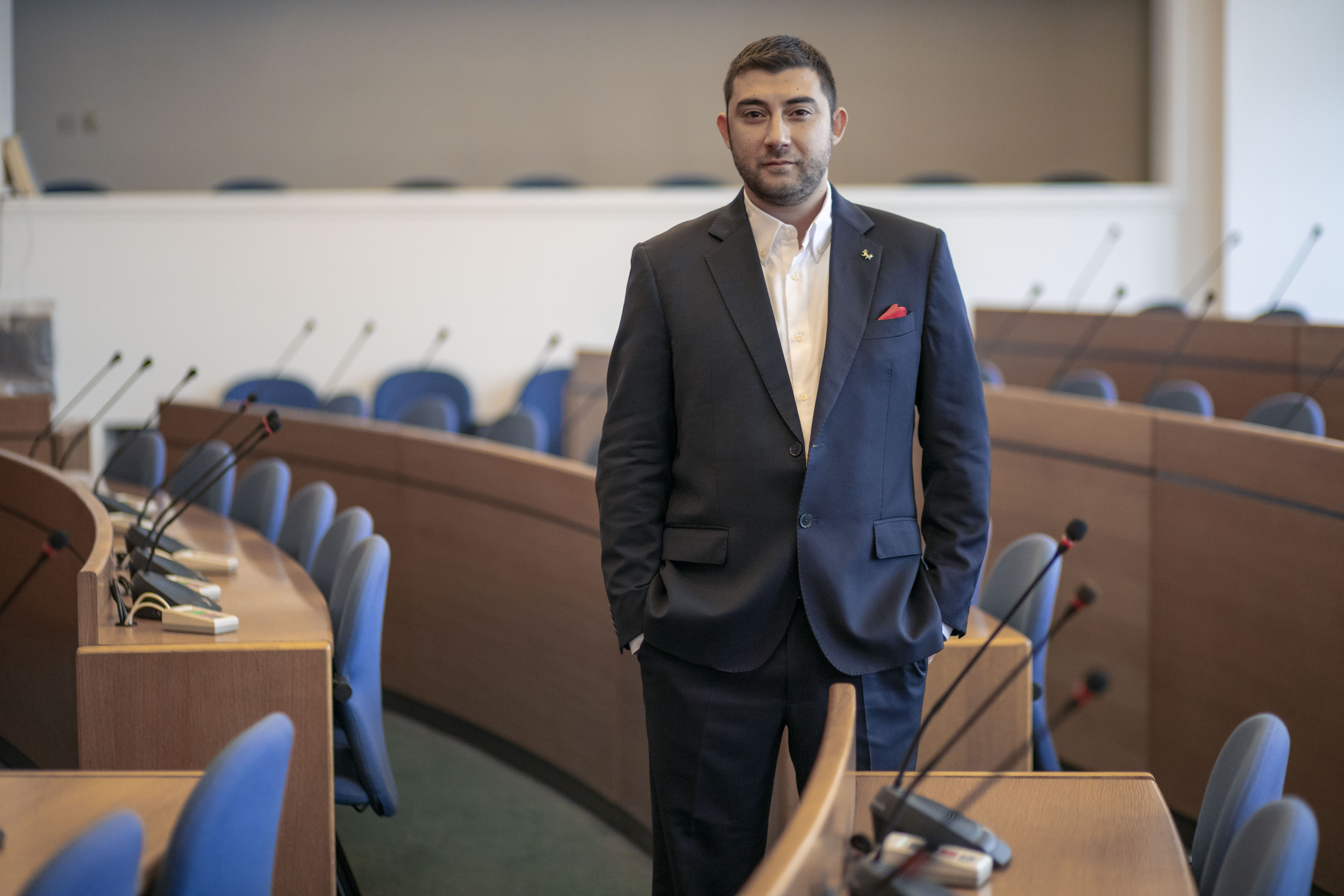 Контрера: СДВР да засили охраната на Женския пазар, на пл. „Лъвов мост“ и в кварталите с центрове за мигранти