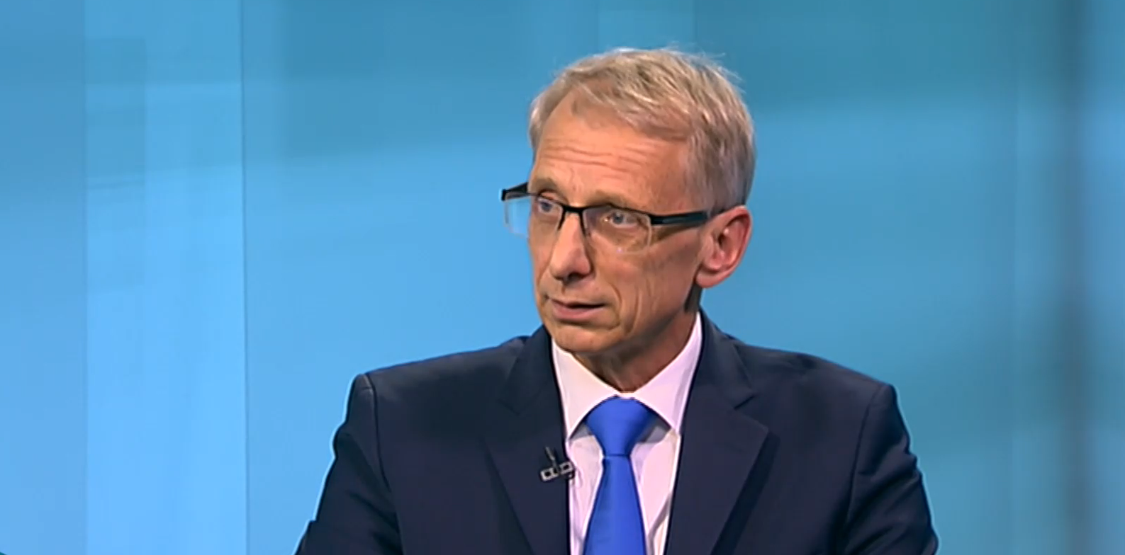 Министър Денков: Като не спазваме мерките, ни очаква една нова и бърза вълна