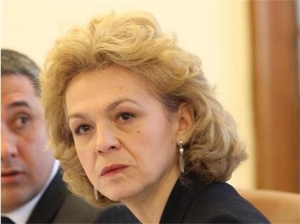 Петя Първанова: Вълна от Афганистан след последните събития там няма