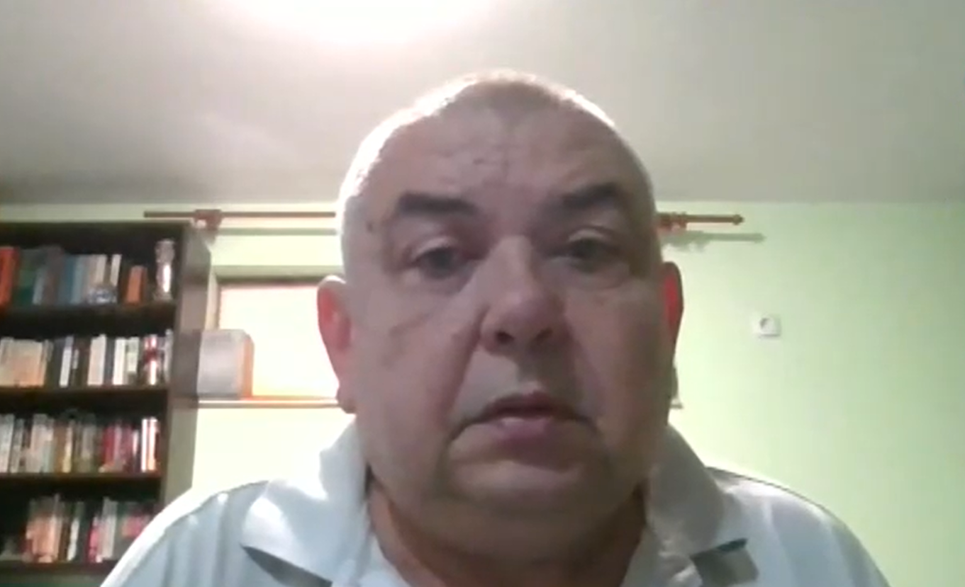 Учител от Плевен е под карантина след един положителен и три отрицателни теста