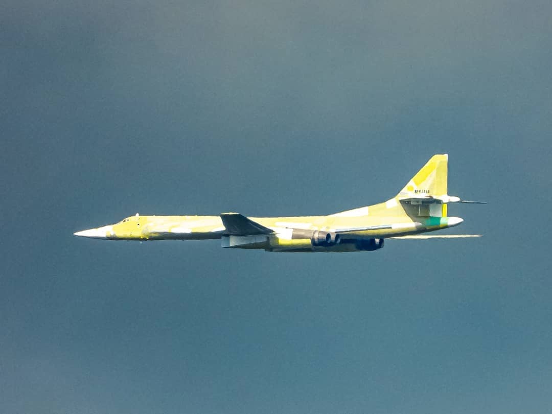 Русия модернизира свръхзвуковия си бомбардировач Ту-160 (ВИДЕО)