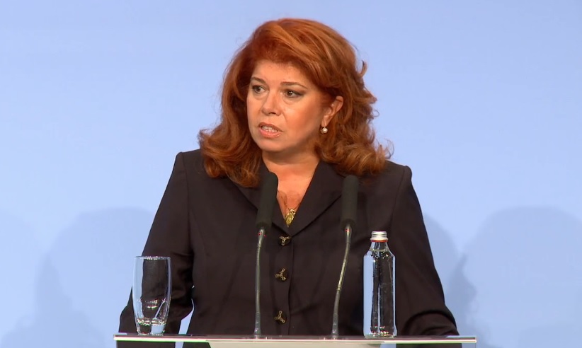 Йотова: Разпадът на институциите и държавността се отрази на всеки един от нас (ВИДЕО)