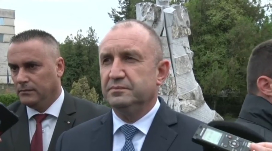 Радев: Всички изгледи са, че управление ще има без партиите на статуквото