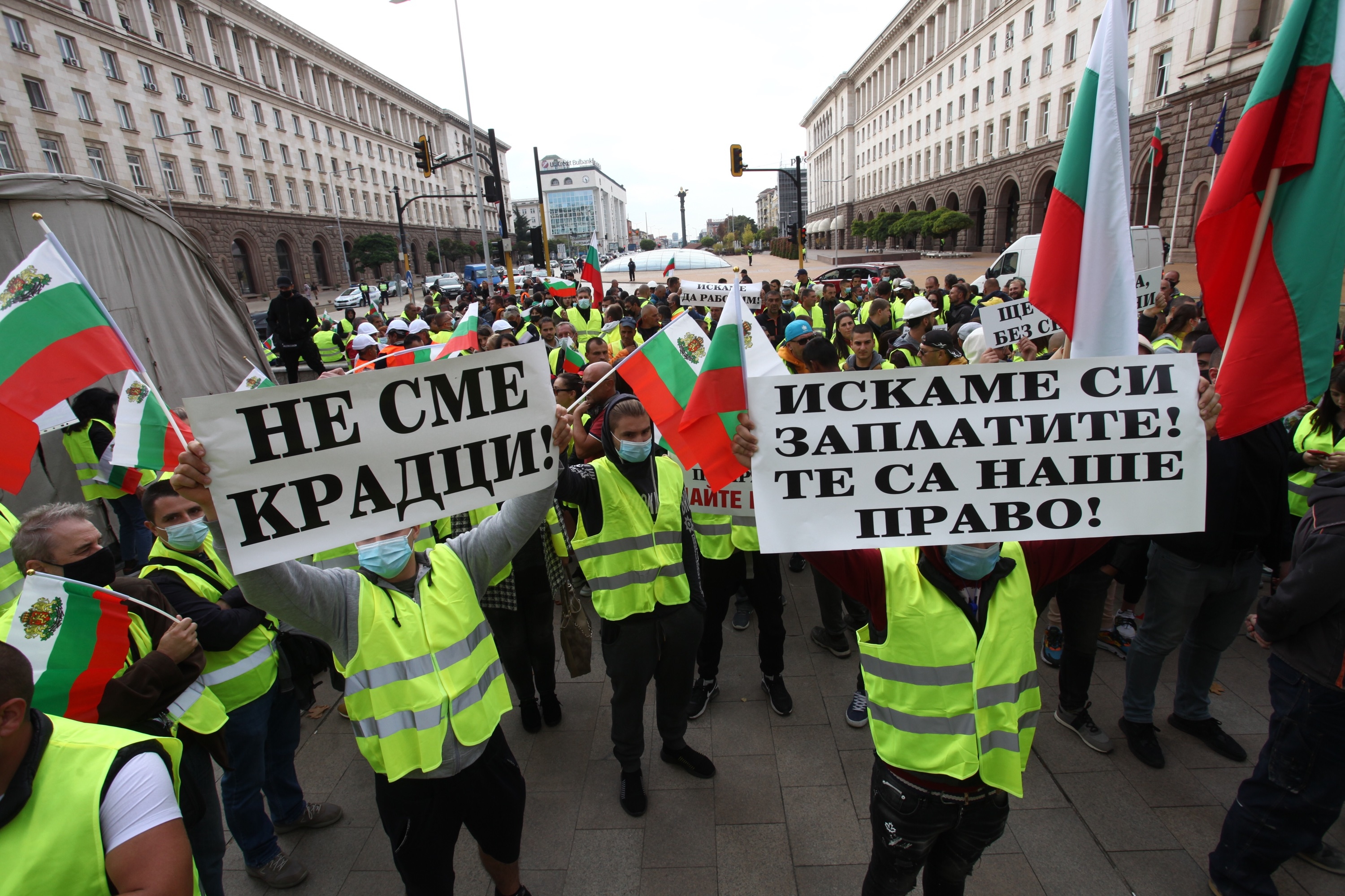 Пътищари протестираха в цялата страна