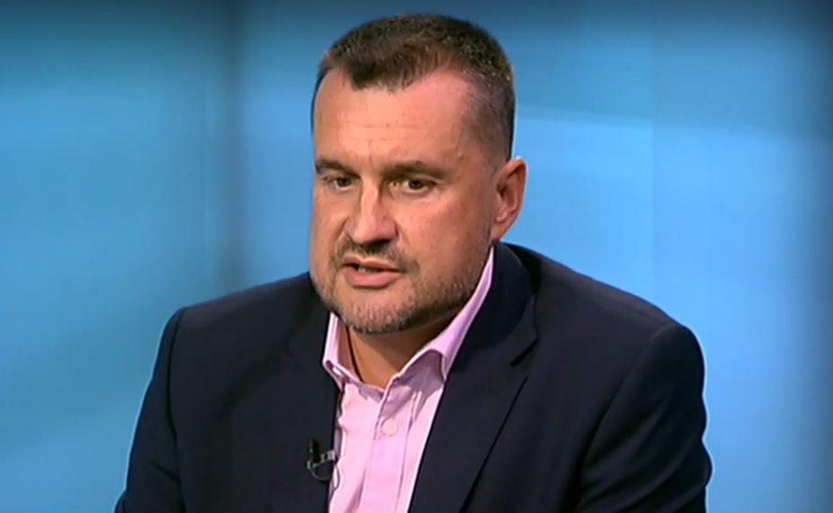 Калоян Методиев: Румен Радев ще понесе отговорност за провала на служебното правителство