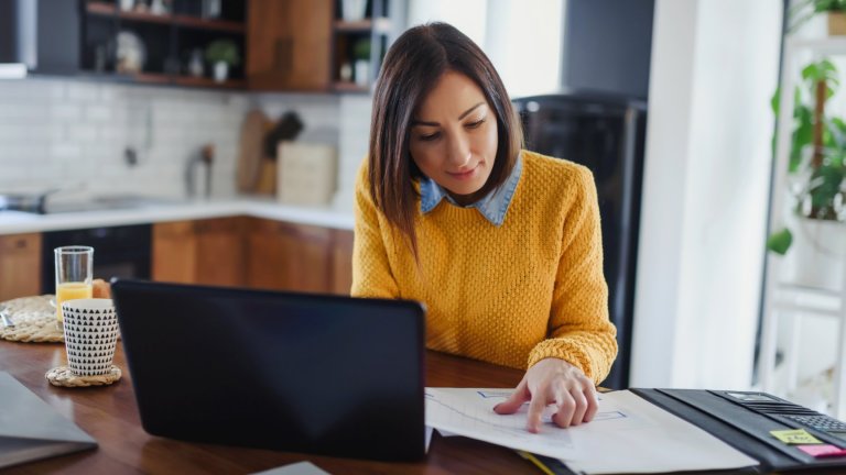 Може да се преброим и по пощата