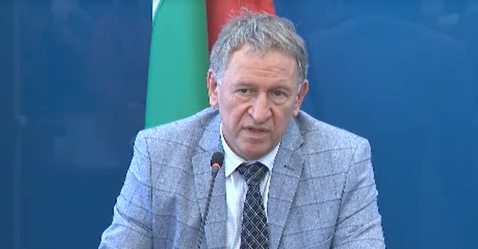 Стойчо Кацаров: Огромните проблеми в момента са негативните нагласи към ваксинацията