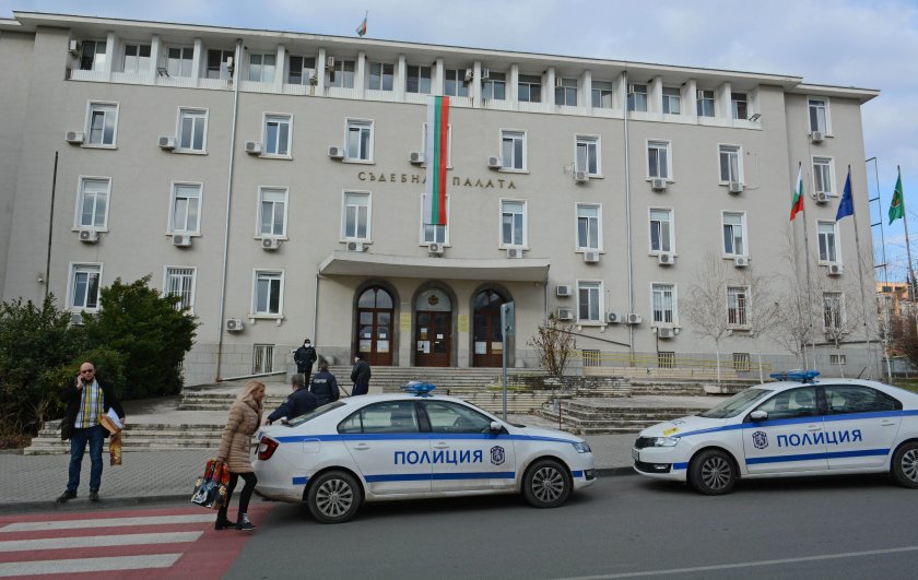 МВР и ДАНС се хвалили за „Арсенал“ без прокурорско разрешение