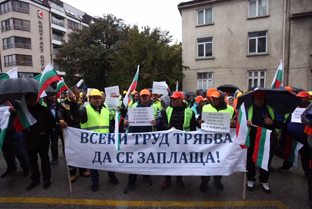 Пътните строители ще прекратят протестите си в следващите два дни