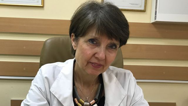 Д-р София Ангелова, специалист по белодробни болести, пред “Труд”: Децата не винаги са причина за COVID при възрастните