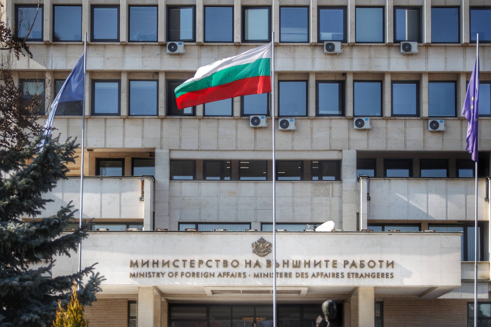 Aдресите на избирателните секции зад граница са публикувани на сайта на МВнР