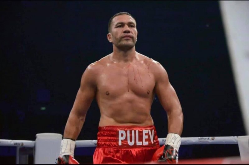 Кобрата излиза срещу шампион от ММА