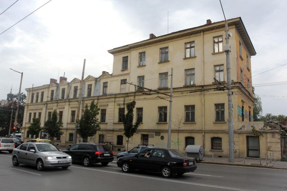 Сделката за „Царските конюшни“ била изгодна