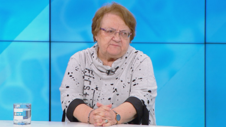 Проф. Аргирова: Има три основни групи хора, за които ще важи зеленият сертификат за антитела