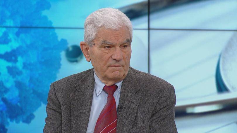 Акад. Богдан Петрунов: Решението за зелен сертификат при антитела е популистко