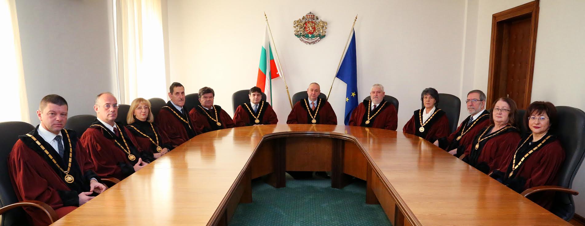 Доказан престъпник влиза в парламента