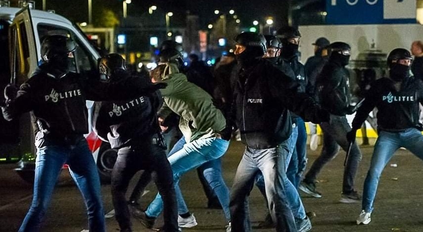 Протест и сблъсъци в Хага заради затягане на мерките