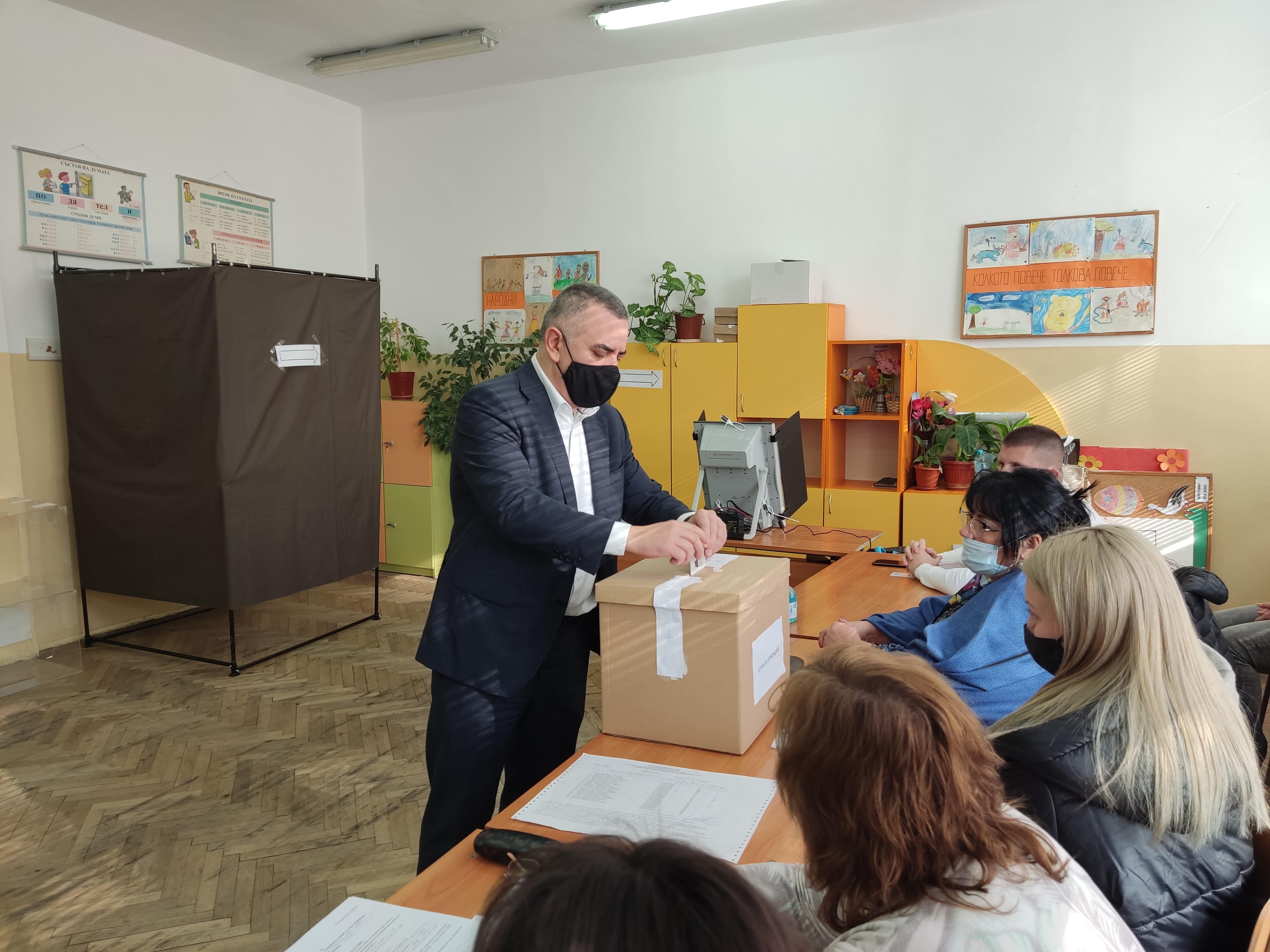 Кметът на Сливен:  Гласувах за връщането на България на пътя на растежа