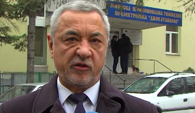 Валери Симеонов: В президентската институция трябва да бъде човек на действието