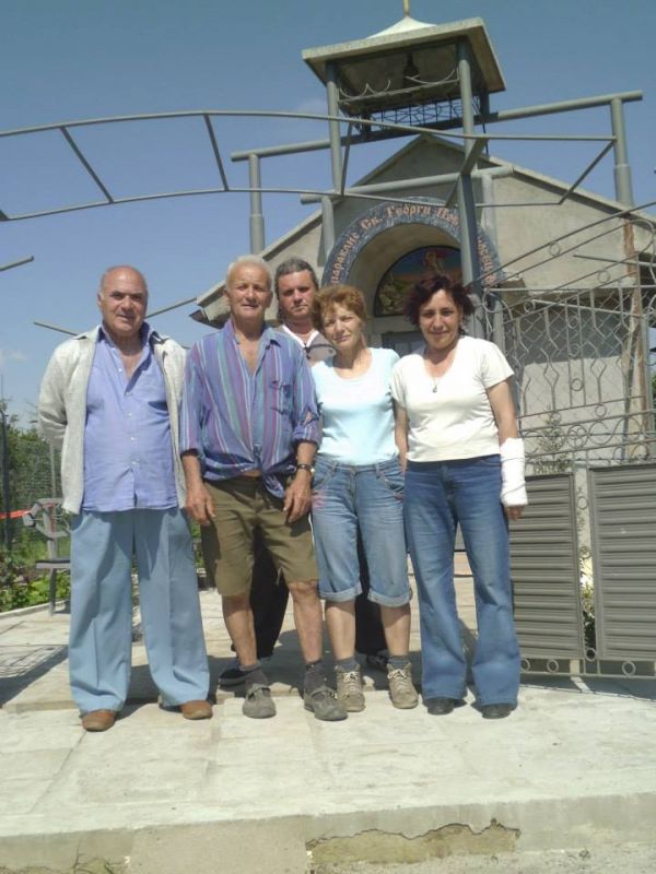 Бай Георги, който загина при пожара в COVID-отделението, построил параклис в двора си и го подарил на хората